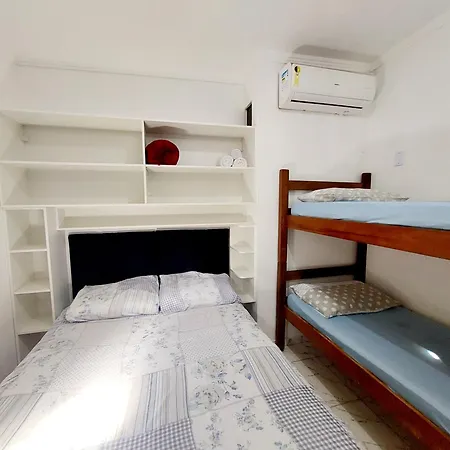 Kitnet Confortável em Cabo Frio Ar Smart TV-2